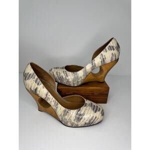 Schuler & Sons Anthropologie Women's Size 7M Snakeskin Cutout Wedge Heels
